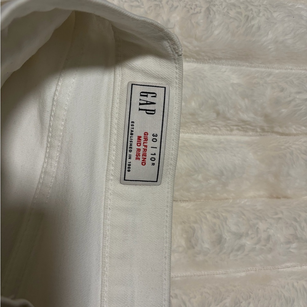 GAP White Girlfriend Mid Rise Women’s Jeans 10r - Picture 2 of 3